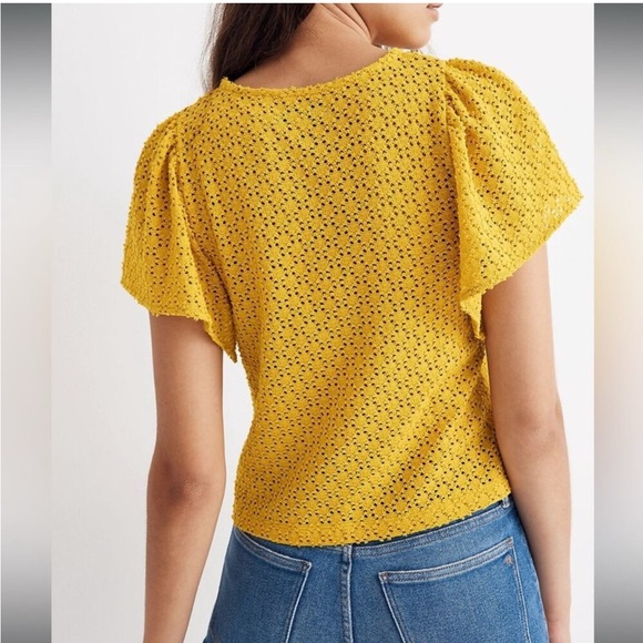 Madewell Texture & Thread Eyelet Flutter Sleeve Top (M/L) - Picture 2 of 6